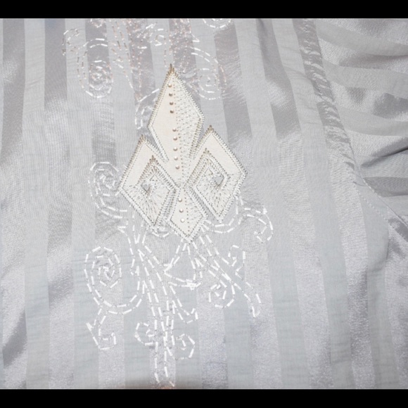 Eddie Domani Men’s Embroidered Button Down Shirt - Picture 8 of 11